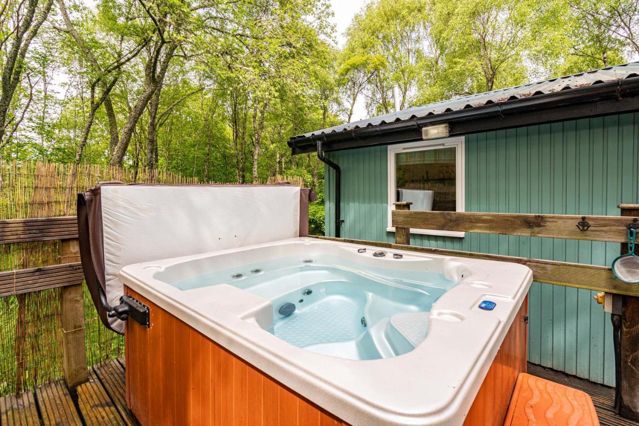 Heather Lodge 10 With Hot Tub Belladrum Esterno foto